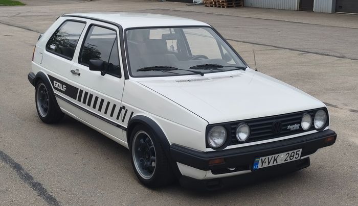 Volkswagen Golf