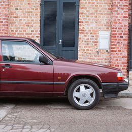 1_VOLVO_940.jpg
