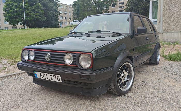Volkswagen Golf