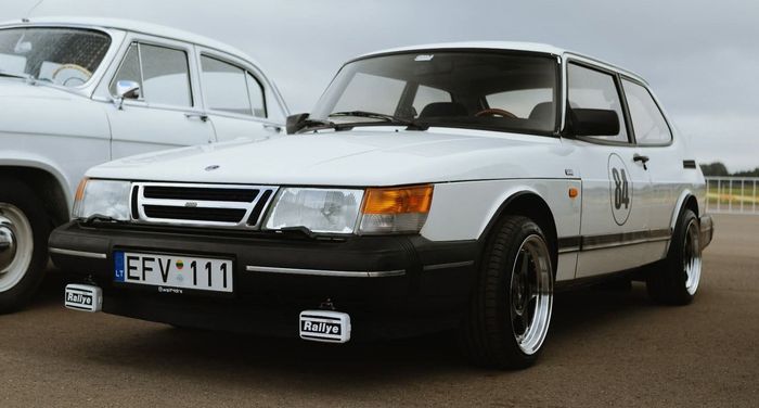 Saab 900 S