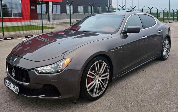 Maserati Ghibli S Q4