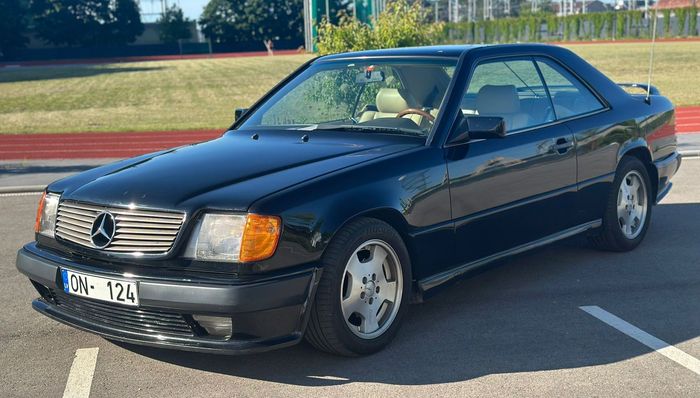 Mercedes-Benz 300 CE