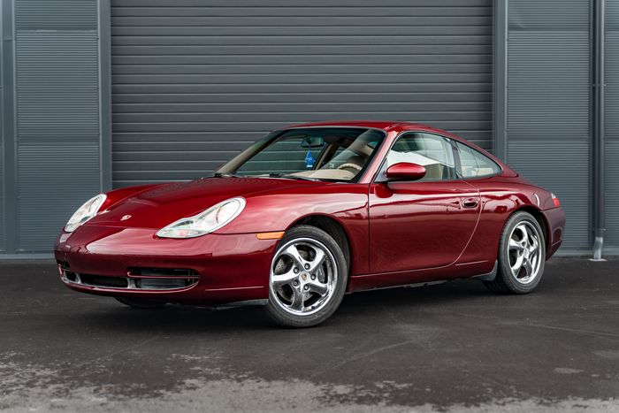 Porsche 911 Carrera