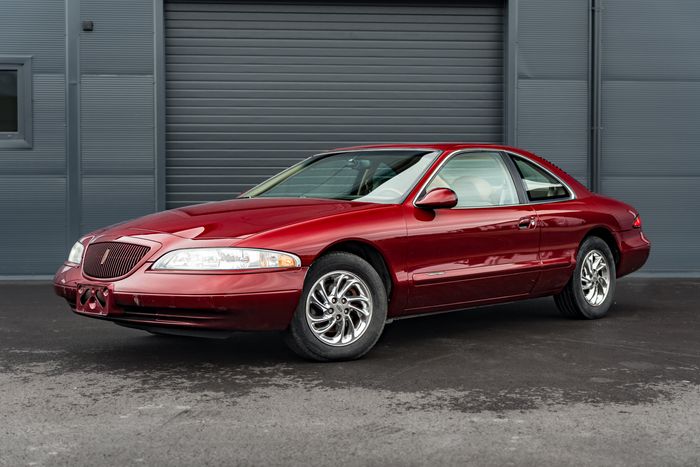 Lincoln Mark VIII