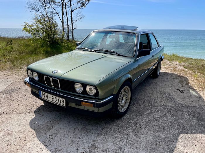 BMW 318i