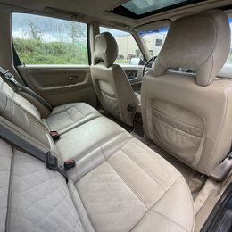 Volvo V70 R