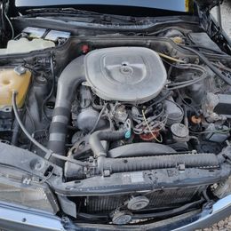 Mercedes-Benz 380 SEL