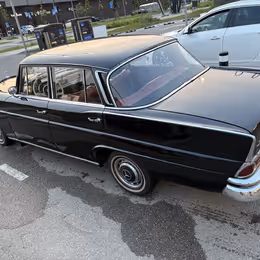1960 Mercedes-Benz 220S - Image 4