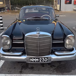 1960 Mercedes-Benz 220S - Image 5