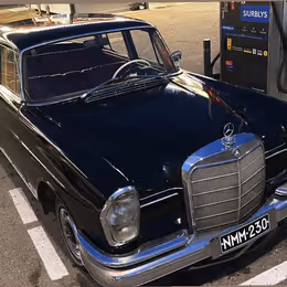 1960 Mercedes-Benz 220S - Image 6