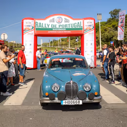 1961 Jaguar Mark 2 - Image 3