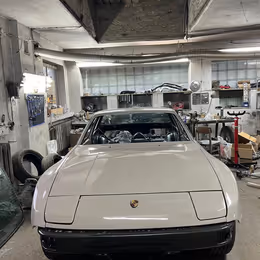 1981 Porsche 924 - Image 2
