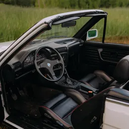 1986 BMW 325i Cabrio - Image 5