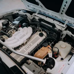 1986 BMW 325i Cabrio - Image 7