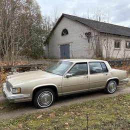 1987 Cadillac DeVille - Image 6