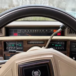 1987 Cadillac DeVille - Image 7