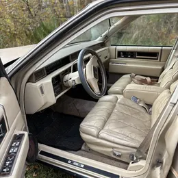 1987 Cadillac DeVille - Image 8