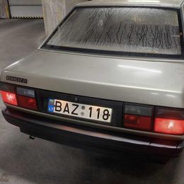 1988 Renault 21 - Image 4