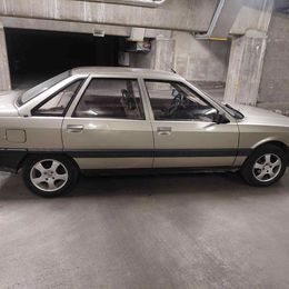 1988 Renault 21 - Image 5