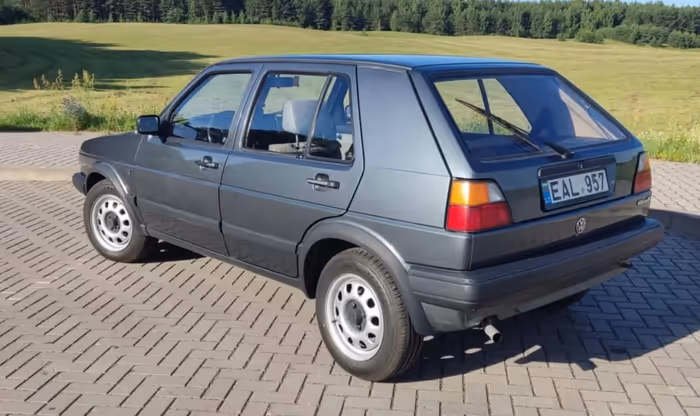 Volkswagen Golf