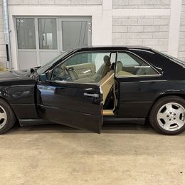 1989 Mercedes-Benz 300CE - Image 3