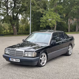 1990 Mercedes-Benz 190E - Image 3