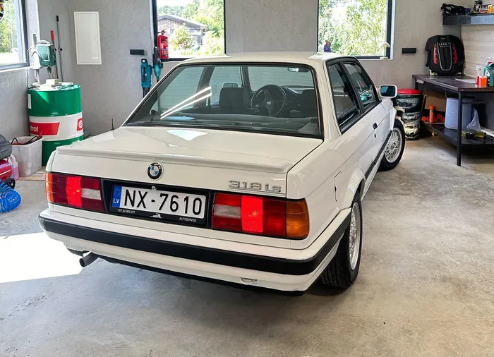 BMW 318is