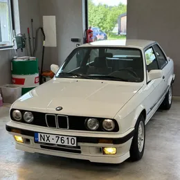 1991 BMW 318is - Image 4