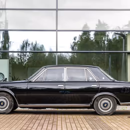 1991 Toyota Century - Image 3