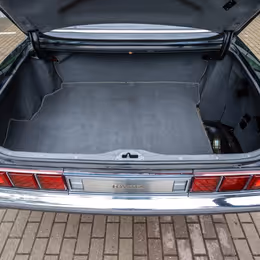 1991 Toyota Century - Image 15