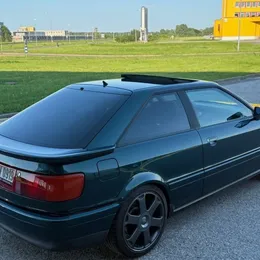 1992 Audi S2 Coupé - Image 2