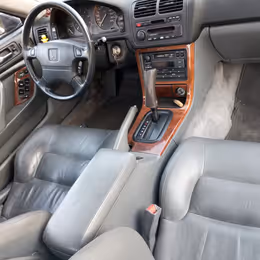 1992 Honda Legend - Image 2