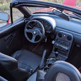 1992 Mazda MX-5 - Image 8