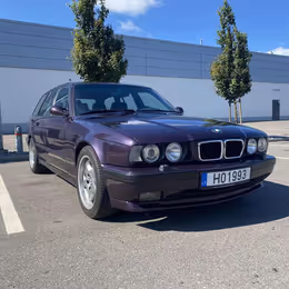 1993 BMW M5 Touring - Image 7