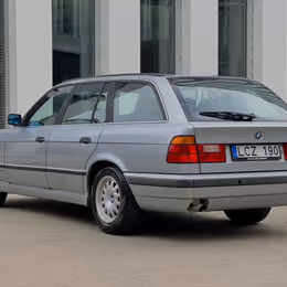 1995 BMW 520i Touring - Image 4
