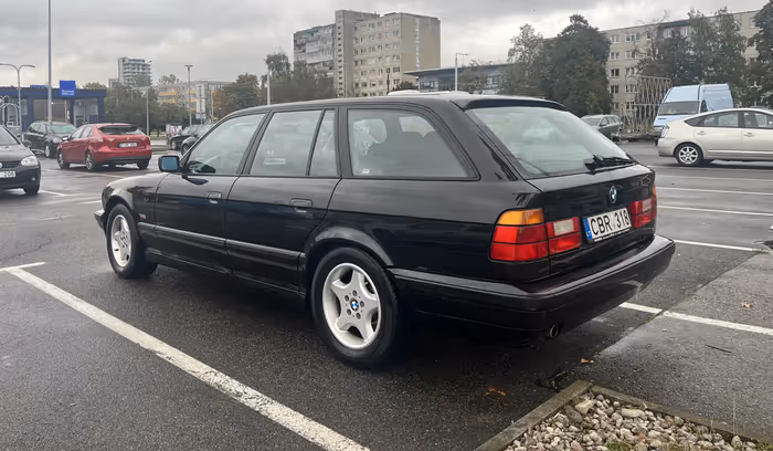 BMW 520i Touring