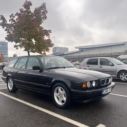 1995 BMW 520i Touring - Image 2