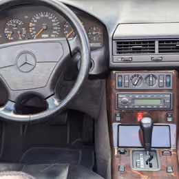 1995 Mercedes-Benz 280SL - Image 10