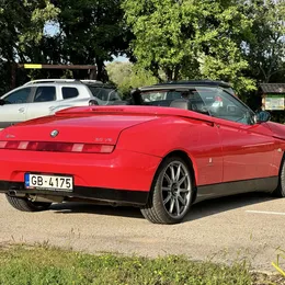 1996 Alfa Romeo Spider - Image 4