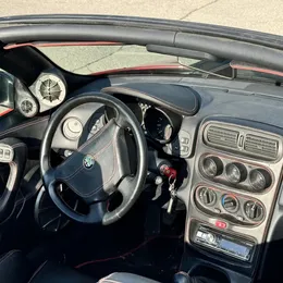 1996 Alfa Romeo Spider - Image 5