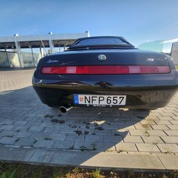 1996 Alfa Romeo Spider - Image 4