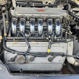 1996 Alfa Romeo Spider - Image 12