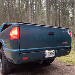 1996 GMC Sonoma - Image 5