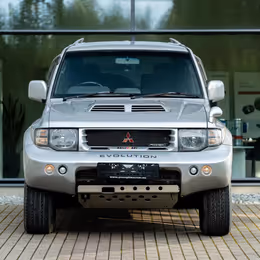 1997 Mitsubishi Pajero Evolution - Image 3