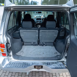 1997 Mitsubishi Pajero Evolution - Image 7