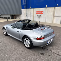 1998 BMW Z3 - Image 2
