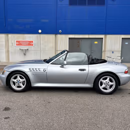 1998 BMW Z3 - Image 5