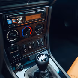 1998 BMW Z3 2.8i - Image 9