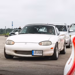 1998 Mazda MX-5 - Image 4