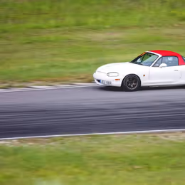 1998 Mazda MX-5 - Image 5